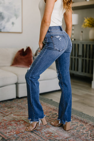 JUDY BLUE O'Hara Destroyed Straight Jeans