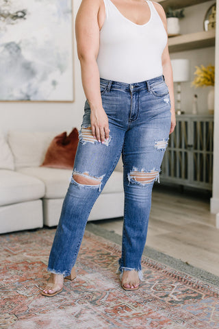 JUDY BLUE O'Hara Destroyed Straight Jeans