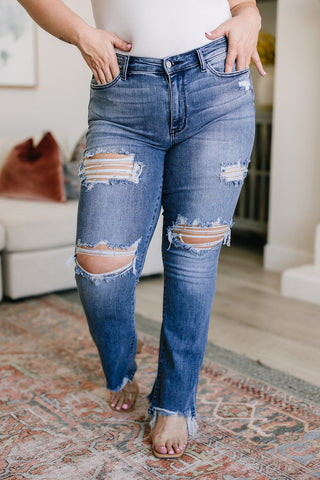 JUDY BLUE O'Hara Destroyed Straight Jeans