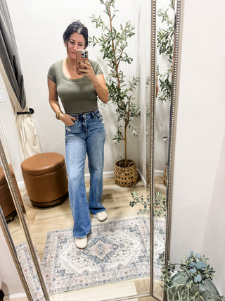 Ribbed Scoop Neck Compressive Short Sleeve 3 Colors ONE SIZE