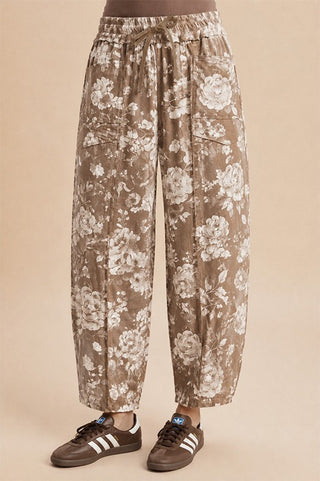 Late floral Printed barrel pants
