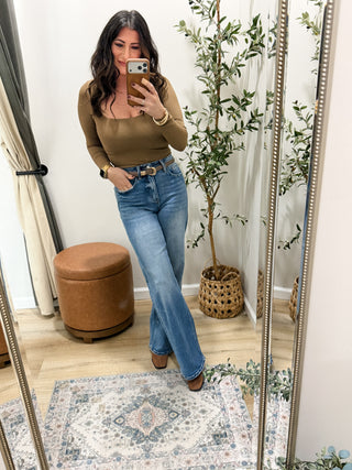 Compressive Square Neck Double Lined Long Sleeve With Bra 2 Colors