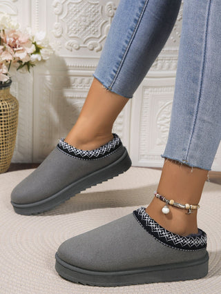 PREORDER Round Toe Platform Slippers