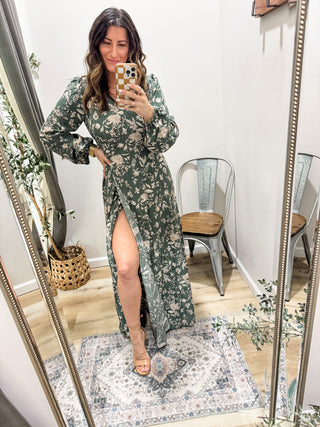 She’s The One Floral Dress 2 Colors