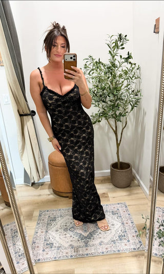 Little Lace Details Floral Dress