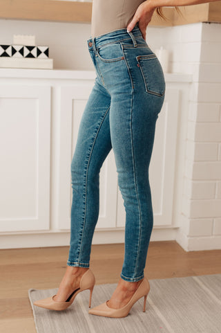 JUDY BLUE Bryant High Rise Thermal Skinny Jean