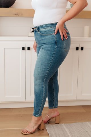 JUDY BLUE Bryant High Rise Thermal Skinny Jean