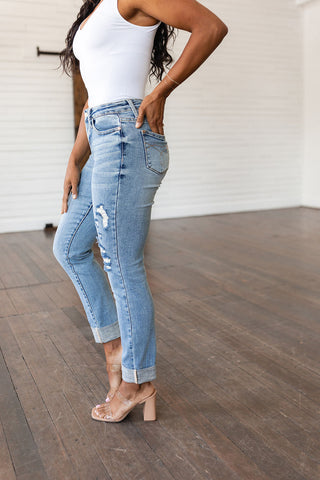 JUDY BLUE Elodie Mid Rise Distressed Boyfriend Jeans