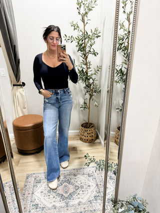 Compressive Sweetheart Neck Long Sleeve black