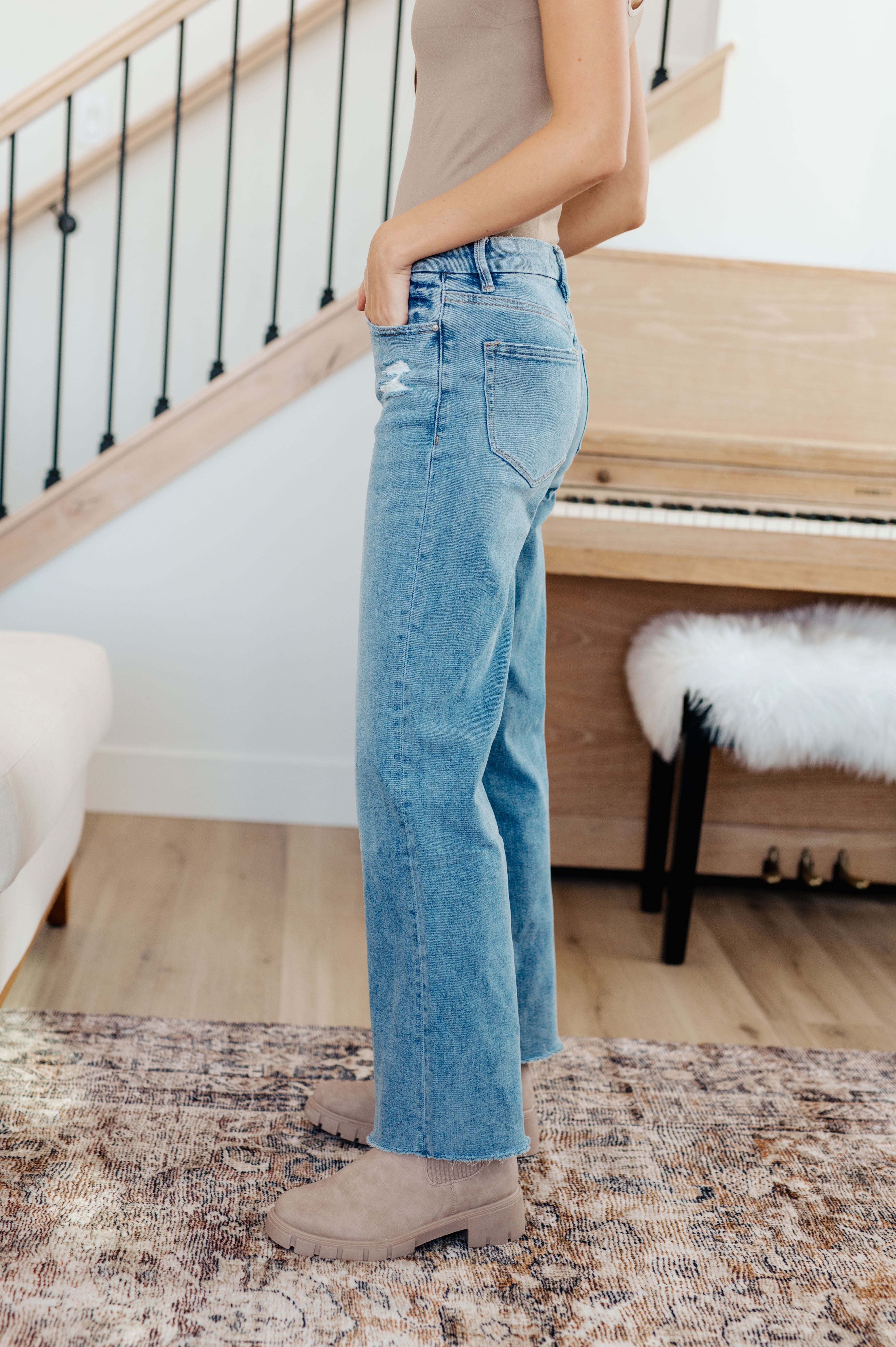 MICA DENIM Hope High Rise Wide Leg Jeans – Estornes&Boor Boutique