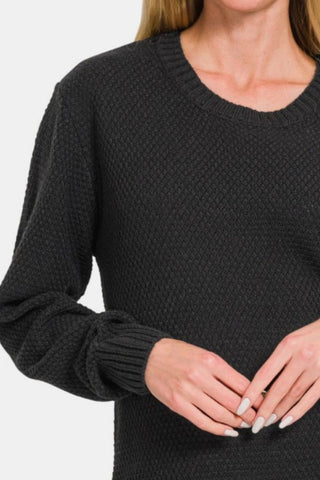 Round Neck Long Sleeve Curved Hem Sweater in Black