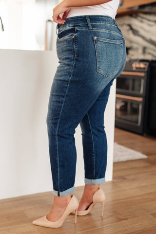 JUDY BLUE London Midrise Cuffed Boyfriend Jeans