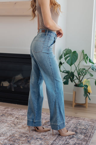 JUDY BLUE Mindy Mid Rise Wide Leg Jeans