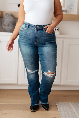 JUDY BLUE Morgan High Rise Distressed Straight Jeans