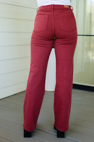 JUDY BLUE Phoebe High Rise Front Seam Straight Jeans in Burgundy