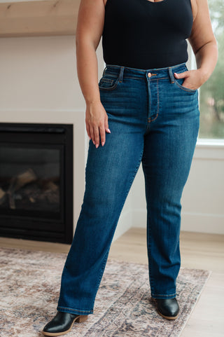 JUDY BLUE Pippa High Rise Button Fly Straight Jeans