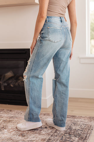 JUDY BLUE Ramona High Rise Rigid Magic Destroyed Straight Jeans