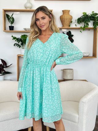 PREORDER Printed Ruched V-Neck Long Sleeve Dress