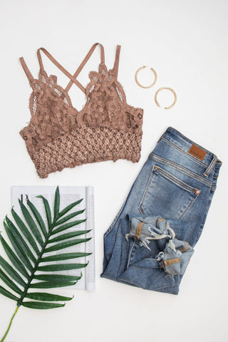 Live In Lace Bralette Crop Top in Mauve