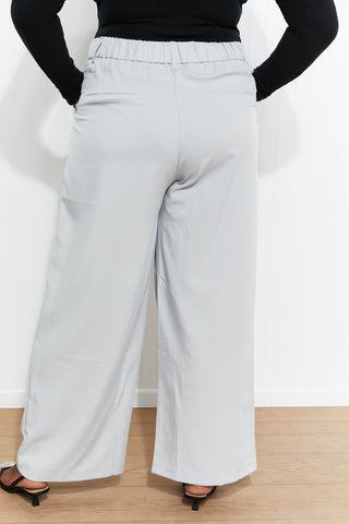 Ready to Slay High-Waisted Trousers