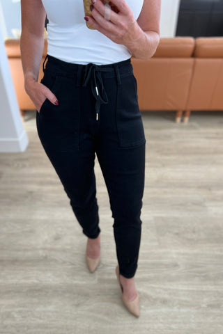 Judy blue Carmen Double Cuff Joggers in Black