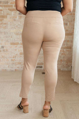 Magic Ankle Crop Skinny Pants