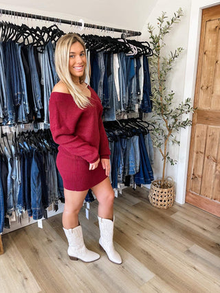 Sweater Tunic Dress in Burgundy