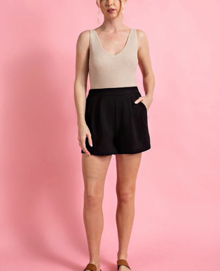 Your New Favorite Pleated Shorts Black